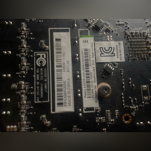 AMD Radeon Rx5500 4gb - Picture 3 of 4